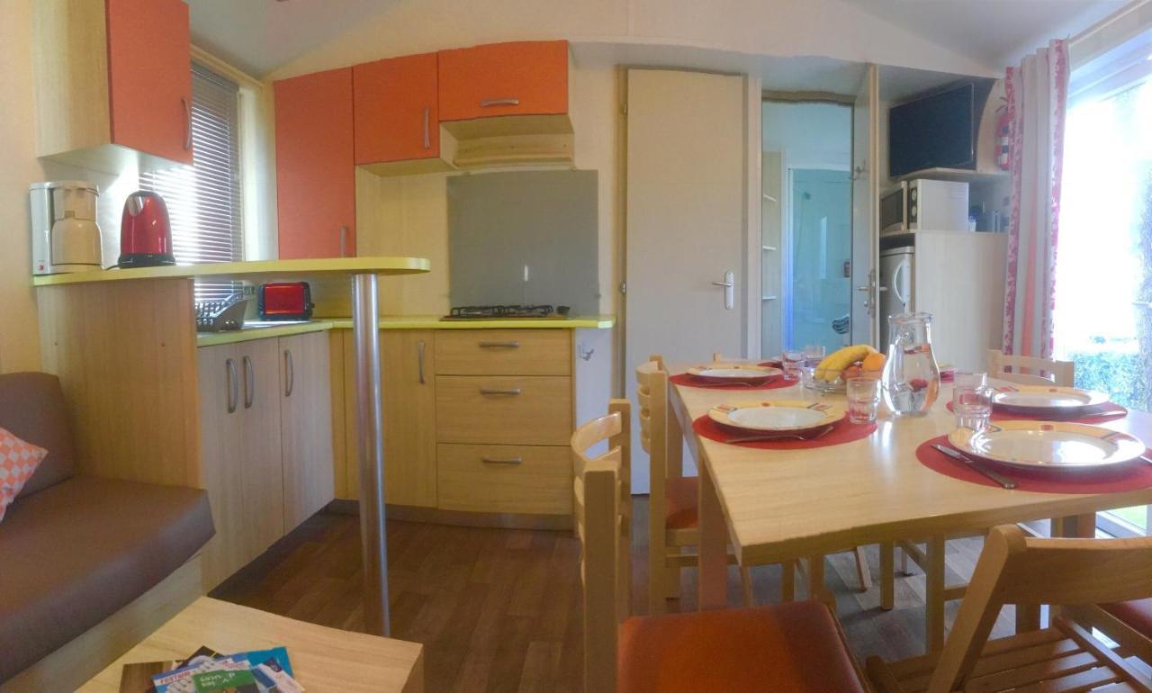 Mobilhome Climatise 3Ch 6P Dans Parc Des 7 Fonts Agde Exteriör bild
